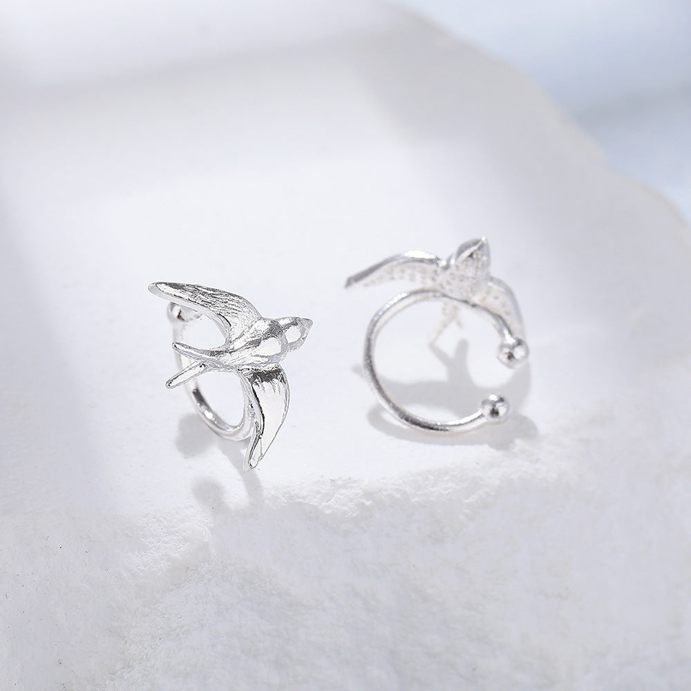 Cloud-Piercing Swallow Ear Clips For Women