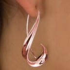 Retro Minimalist Geometric Commuting Ear Hook