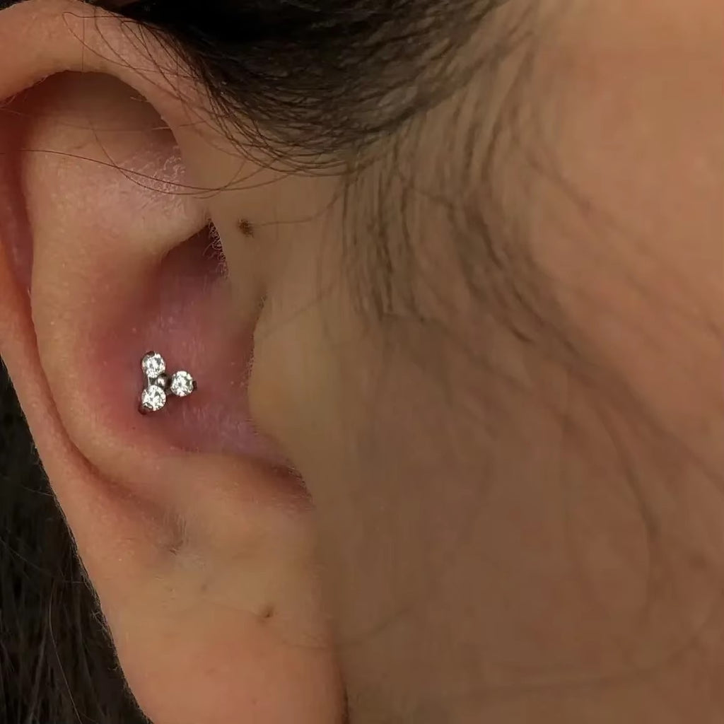 Three-Diamond Zircon Stud Earrings With Flat Back Piercing Jewelry