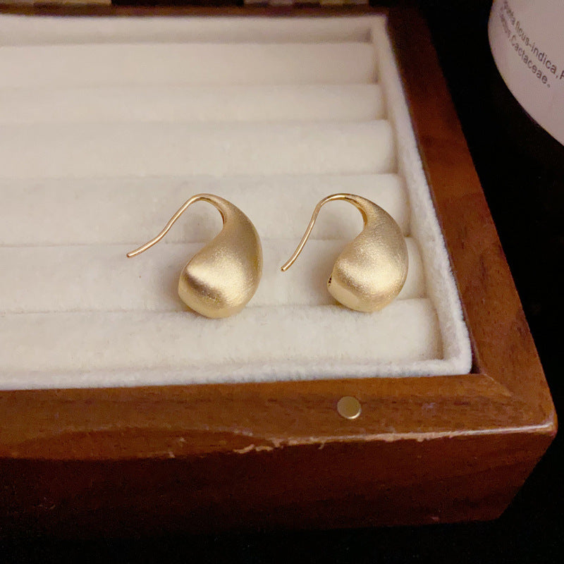 Fashionable And Minimalist Metal Droplet Earrings